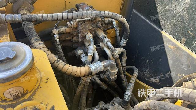 分配閥（上車部件）