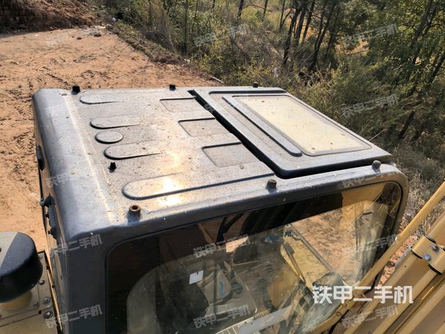 駕駛室頂部俯視（上車部件）