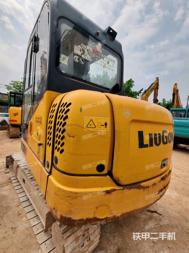 右后45（整機(jī)外觀）