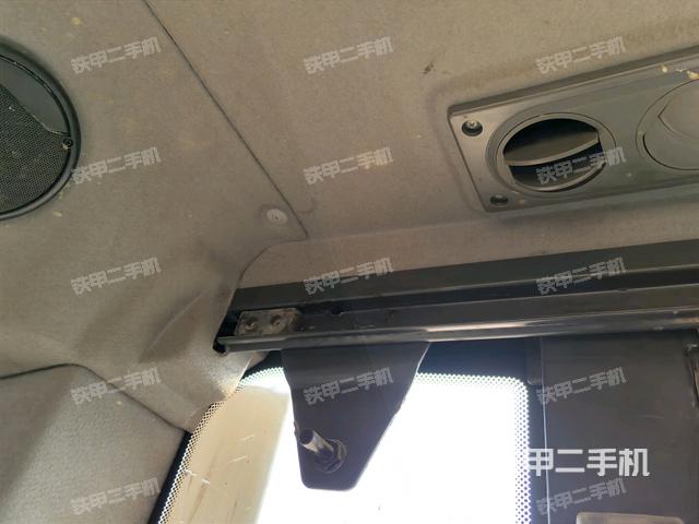 后窗玻璃角標(biāo)（駕駛室部分）