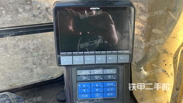 顯示屏?（駕駛室部分）