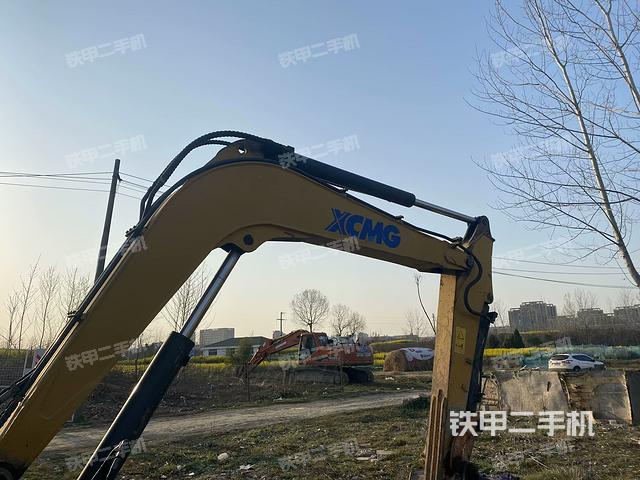 大臂整體?右側（工作和回轉裝置）