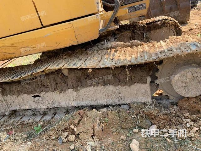 單側(cè)履帶整體（整機(jī)外觀）