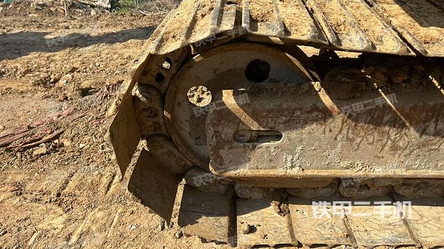 左導(dǎo)向輪（行走機(jī)構(gòu)）