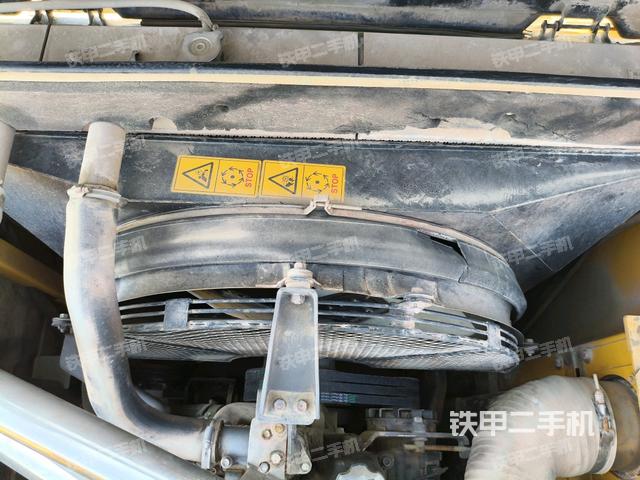 水箱+風(fēng)扇特寫(上車部件) 水箱+風(fēng)扇特寫(上車部件)