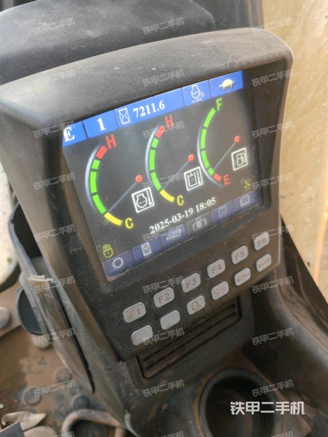 顯示屏?（駕駛室部分）