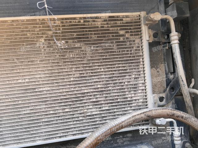 散熱器正面（大件艙室）