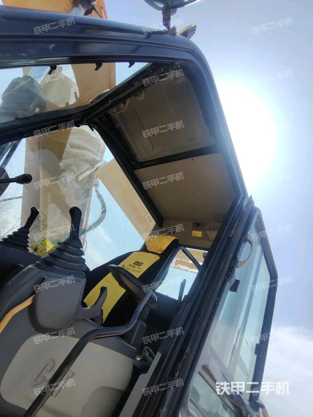 頂棚整體（駕駛室部分）