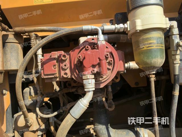 液壓泵室(大件艙室) 液壓泵室(大件艙室)