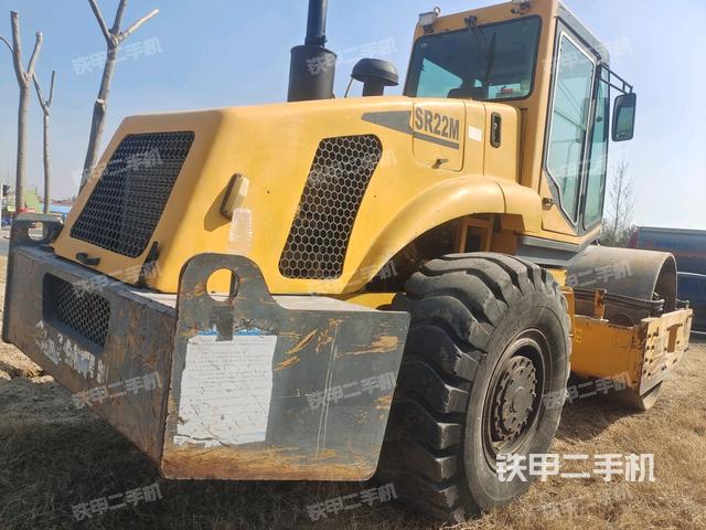 右后45°（壓路機(jī)整機(jī)外觀）