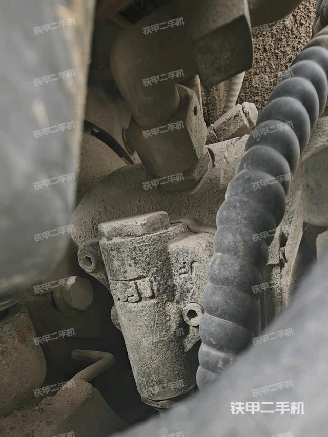 液壓泵室(大件艙室) 液壓泵室(大件艙室)