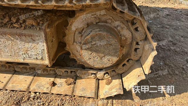 左驅(qū)動(dòng)輪（行走機(jī)構(gòu)）