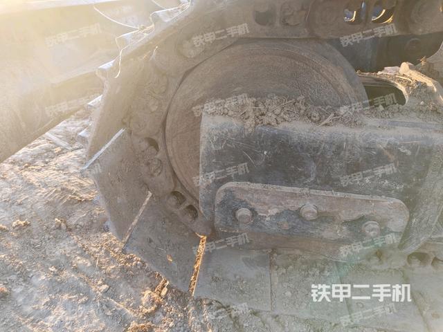 左驅(qū)動輪(行走機構) 左驅(qū)動輪(行走機構)