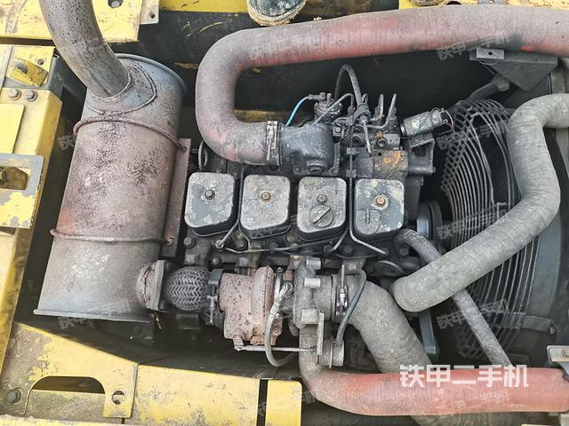 发动机整体俯视（整机外观）