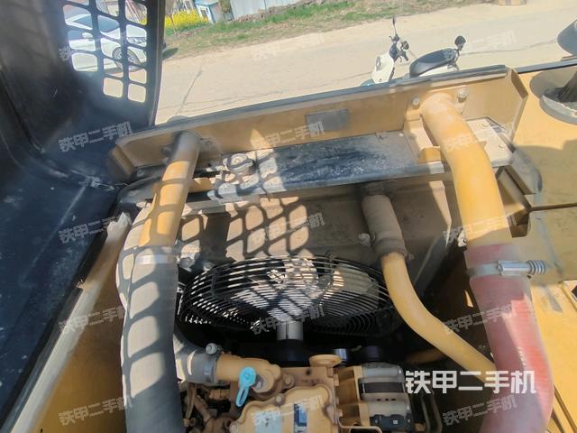 水箱+風(fēng)扇特寫（上車部件）