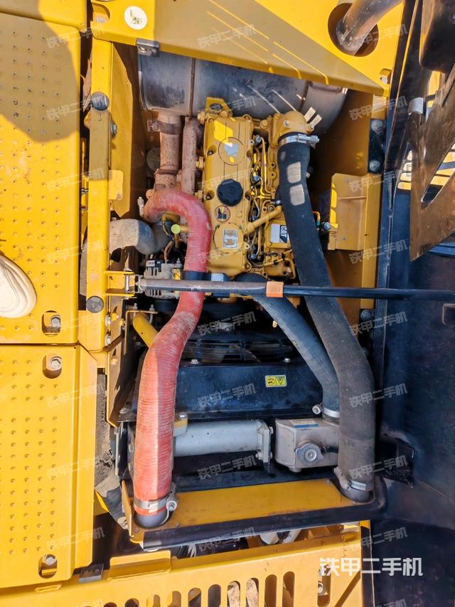 發(fā)動機整體俯視（整機外觀）