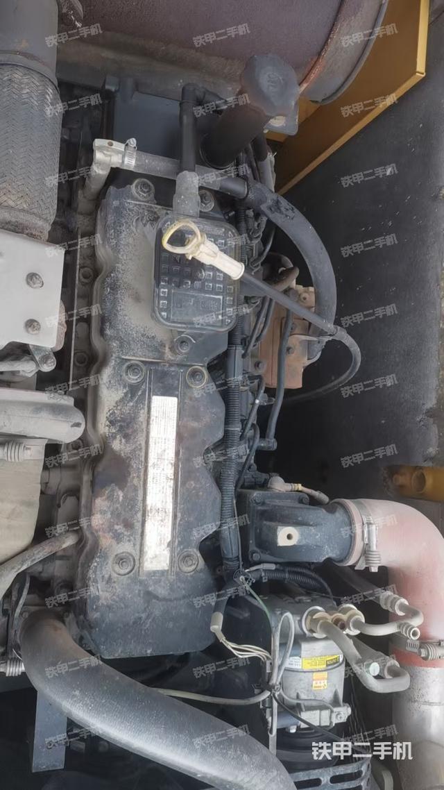 发动机整体俯视（整机外观）