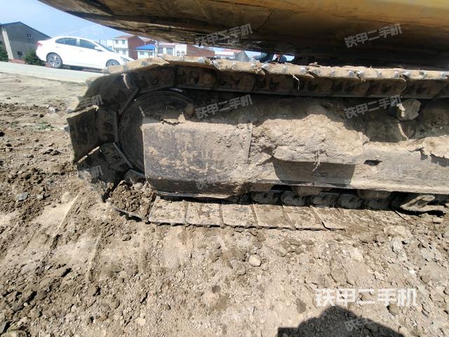 左驅(qū)動(dòng)輪（行走機(jī)構(gòu)）