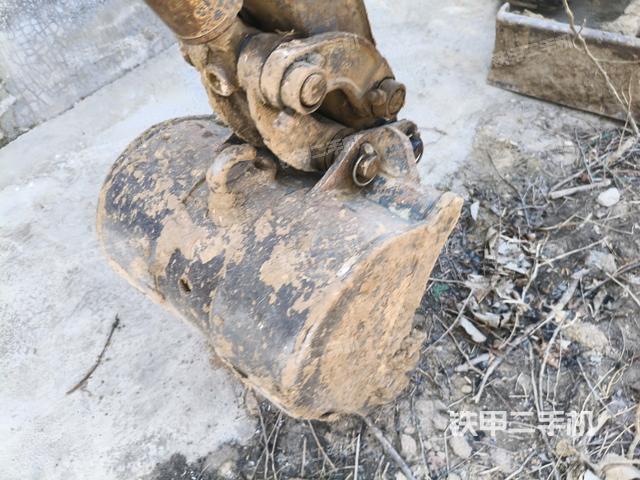 鏟斗45度（工作和回轉(zhuǎn)裝置）