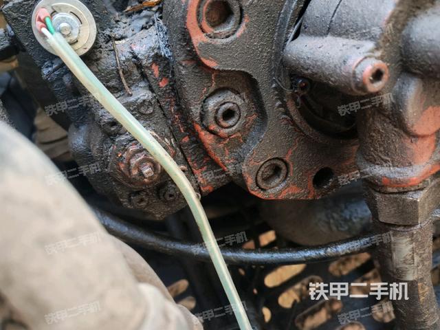 散熱器正面(大件艙室) 散熱器正面(大件艙室)