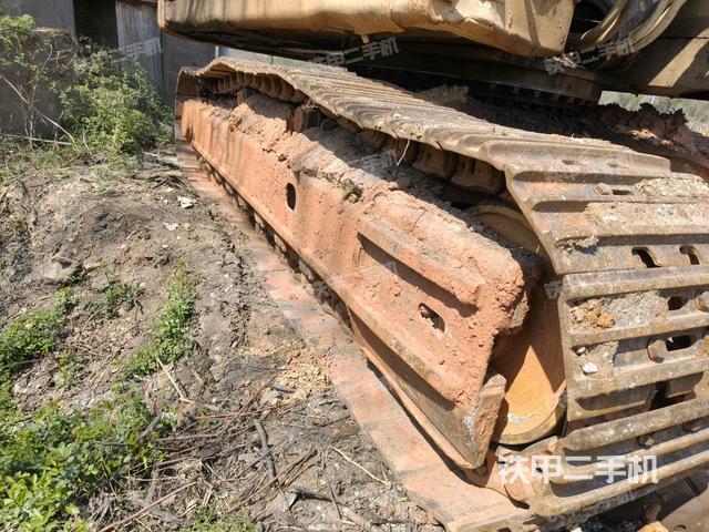 右側(cè)履帶整體（行走機構(gòu)）