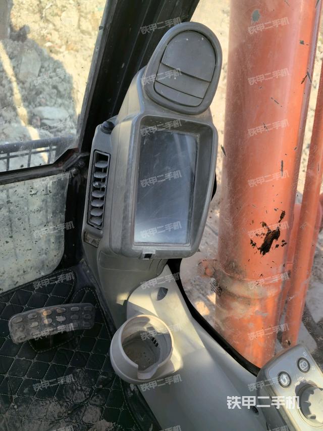 顯示屏?（駕駛室部分）