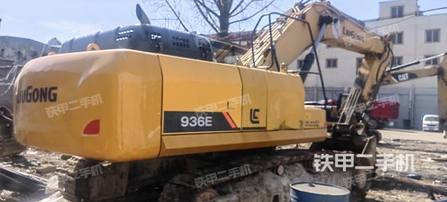 整机右后45°（整机外观）