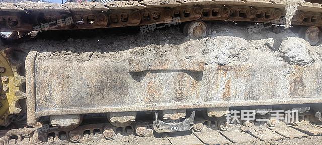 单侧履带整体（整机外观）