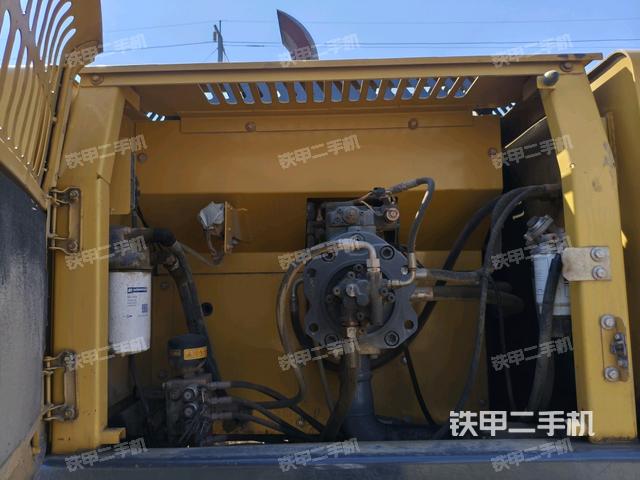 液壓泵室(大件艙室) 液壓泵室(大件艙室)