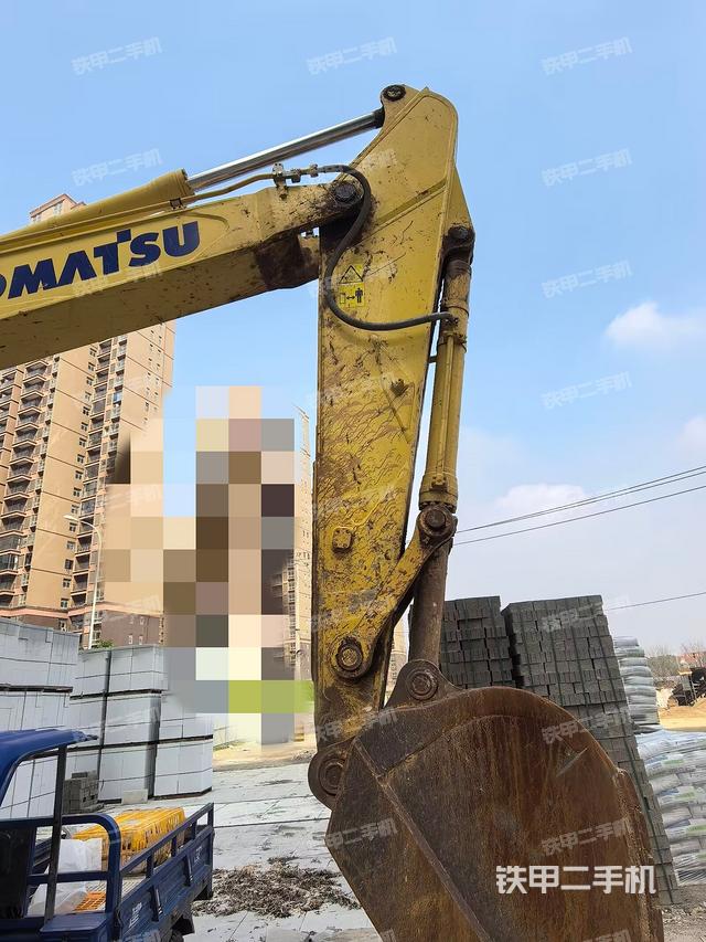 大臂整体 右侧（工作和回转装置）