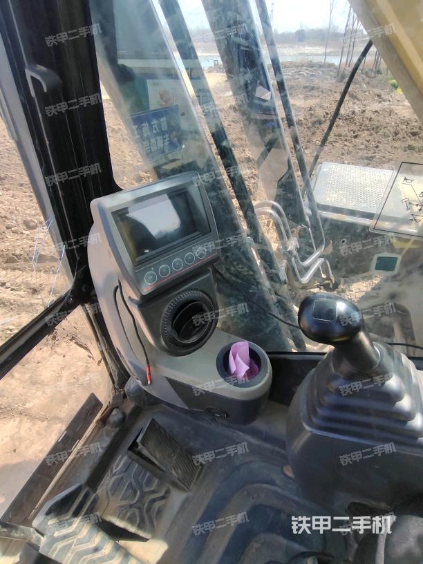 顯示屏?（駕駛室部分）