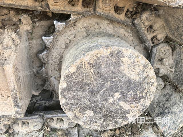 左驅(qū)動輪(行走機(jī)構(gòu)) 左驅(qū)動輪(行走機(jī)構(gòu))