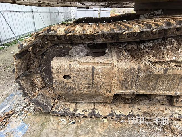 左侧行走马达盖板（行走机构）