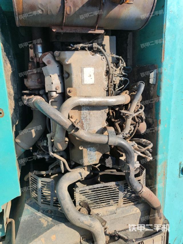 發(fā)動機室(上車部件) 發(fā)動機室(上車部件)