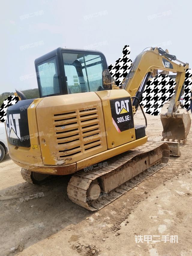 整機右后45°（整機外觀）