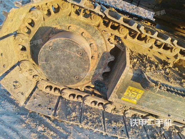 右驅(qū)動輪(行走機構) 右驅(qū)動輪(行走機構)
