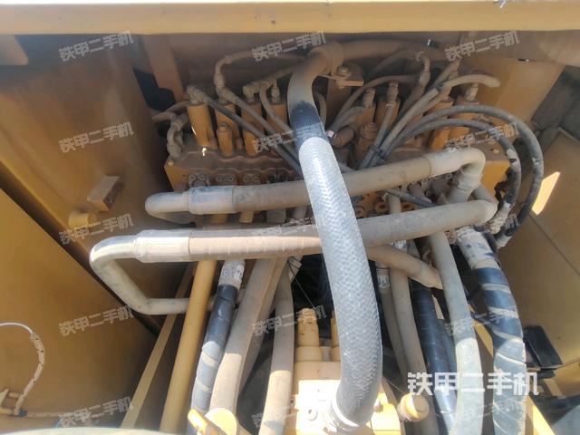 分配閥（上車部件）