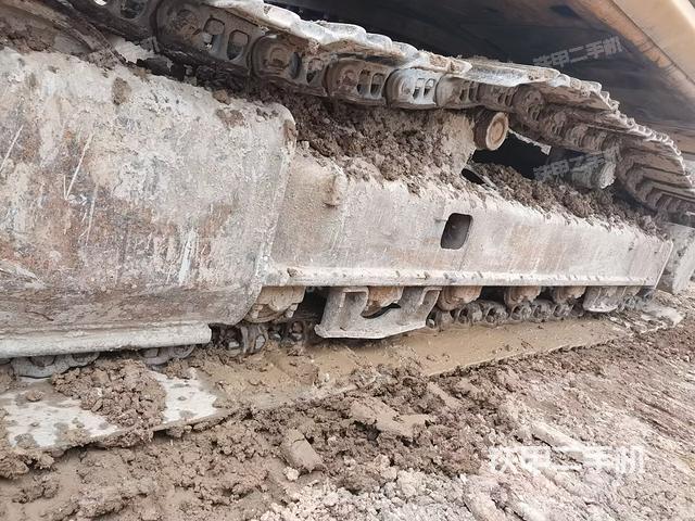 单侧履带整体（整机外观）