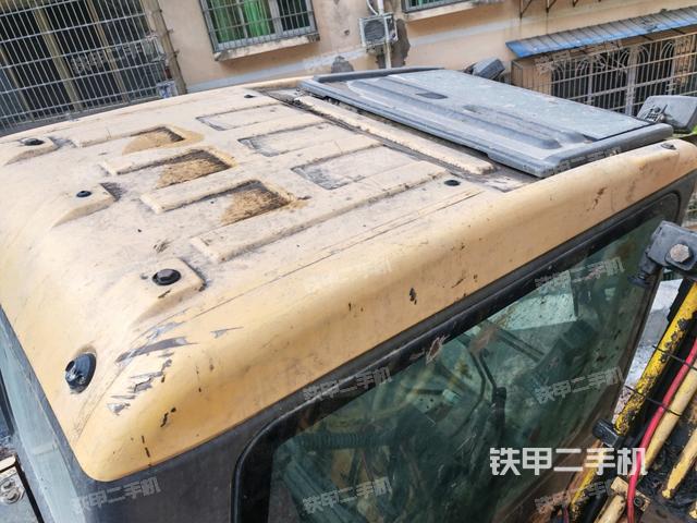 駕駛室頂部俯視(上車部件) 駕駛室頂部俯視(上車部件)