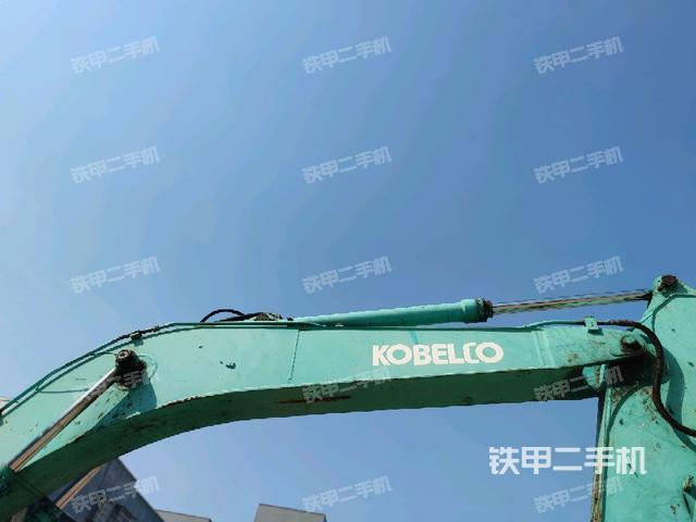 大臂整體?右側(cè)(工作和回轉(zhuǎn)裝置) 大臂整體?右側(cè)(工作和回轉(zhuǎn)裝置)