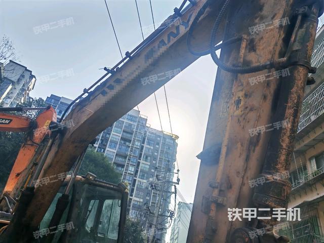 大臂整體?右側(cè)(工作和回轉(zhuǎn)裝置) 大臂整體?右側(cè)(工作和回轉(zhuǎn)裝置)