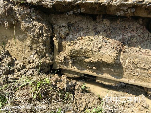 左導(dǎo)向輪（行走機(jī)構(gòu)）