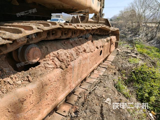 左導(dǎo)向輪（行走機構(gòu)）