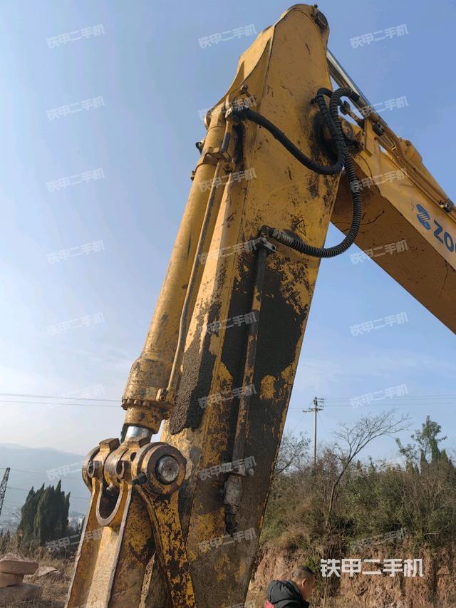 小臂整體左后（工作和回轉(zhuǎn)裝置）