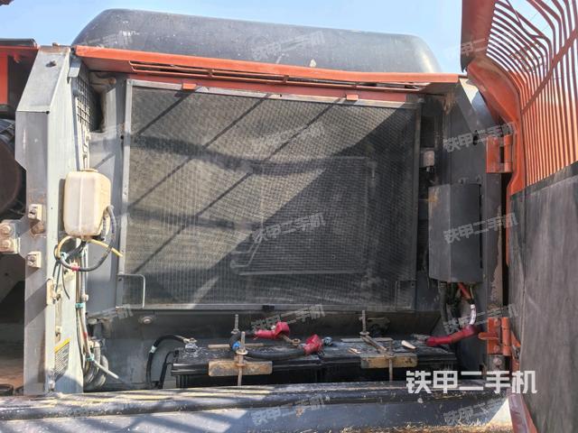 散熱器正面（大件艙室）