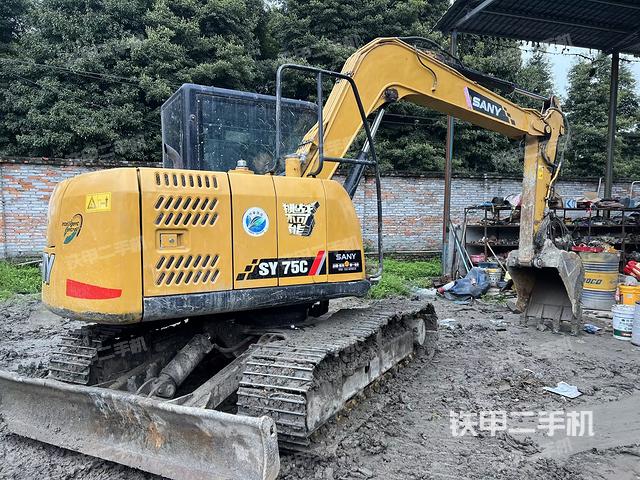 整機(jī)右后45°(整機(jī)外觀) 整機(jī)右后45°(整機(jī)外觀)