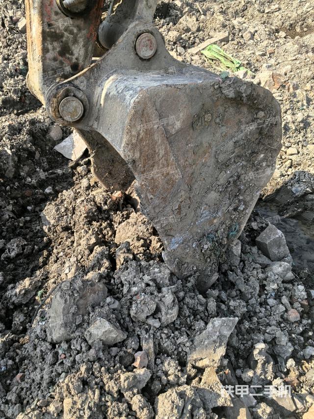 鏟斗45度（工作和回轉(zhuǎn)裝置）