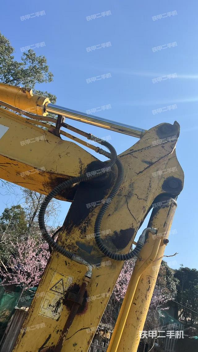 大臂整體?右側(cè)（工作和回轉(zhuǎn)裝置）