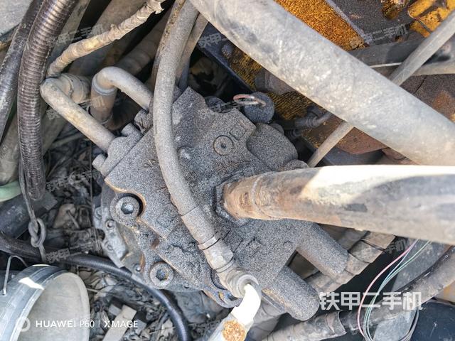 回轉(zhuǎn)馬達(dá)（上車部件）