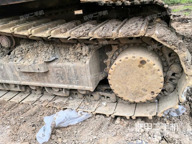 右側(cè)履帶整體（行走機(jī)構(gòu)）